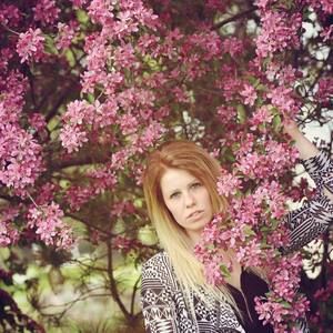 Meet your Posher, Joanie